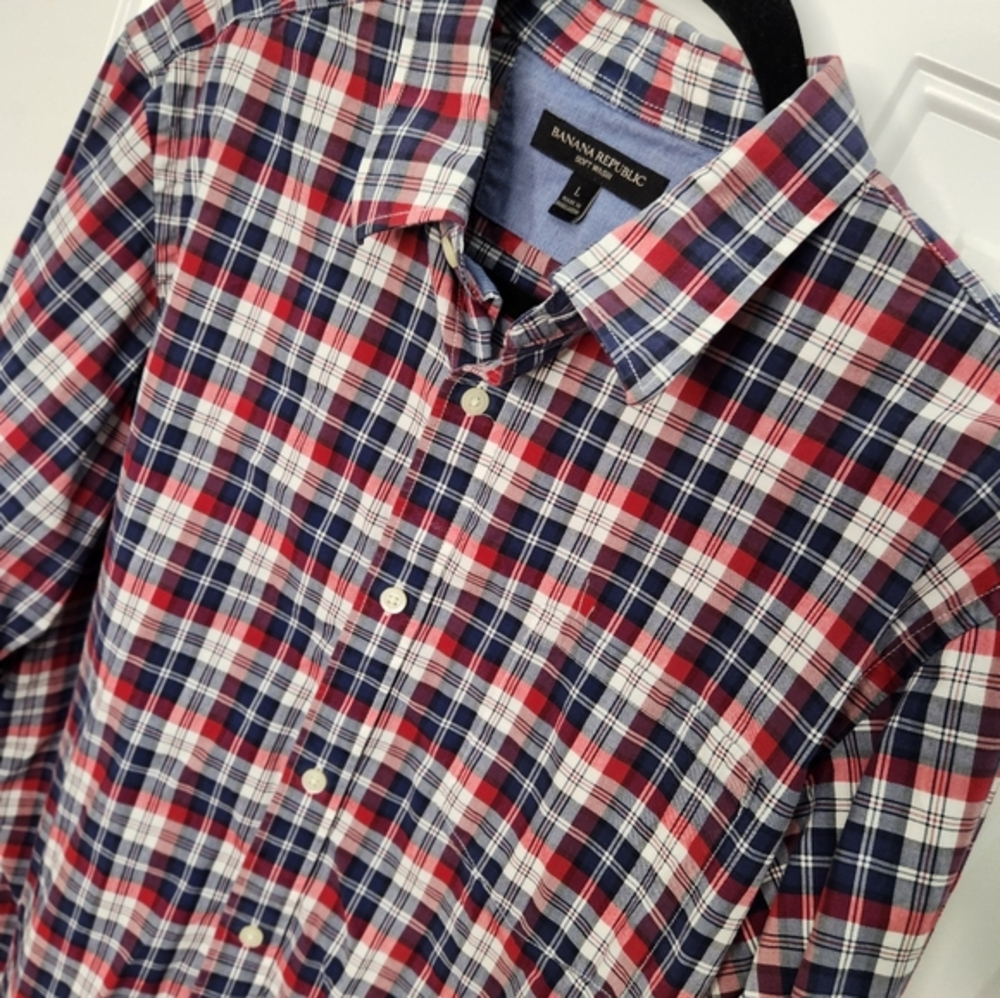 Men's Banana Republic Soft Wash Burgundy Blue and White Long Sleeve Size Large